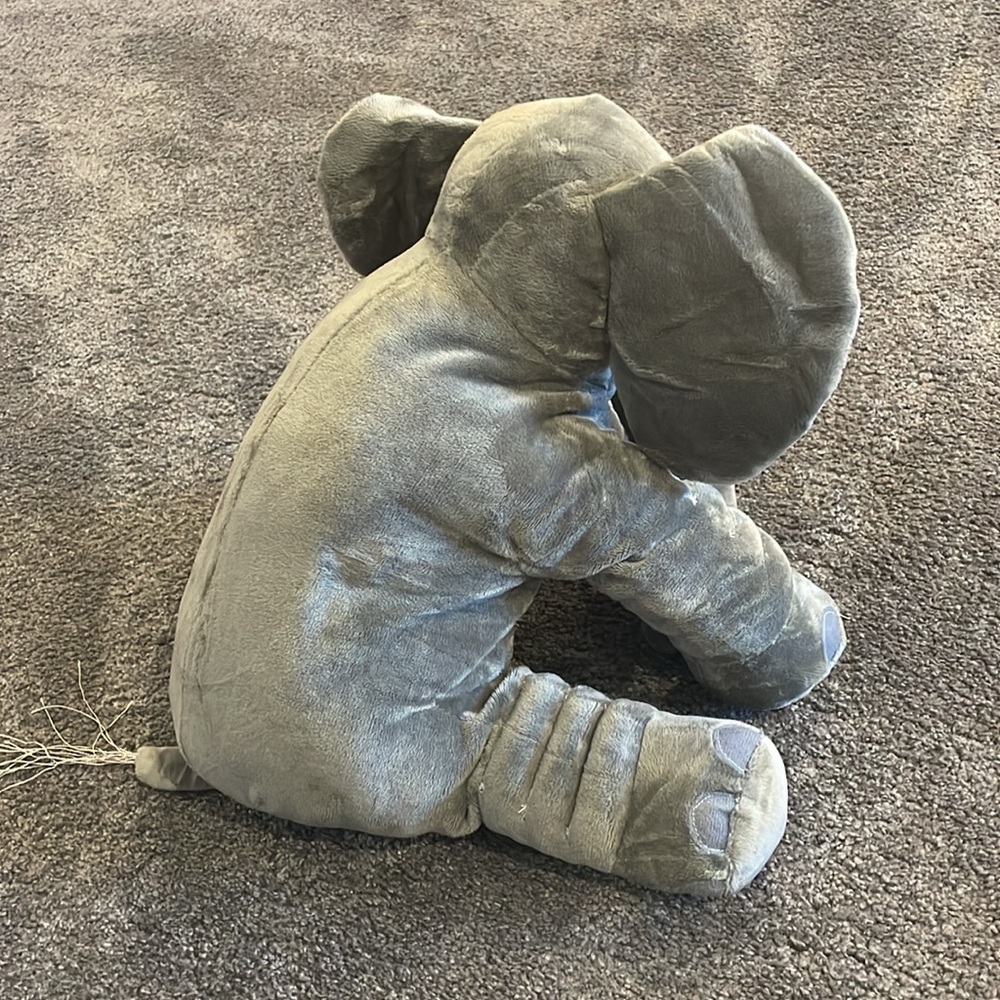 Like new! Plush elephant 🐘 - Picture 4 of 7